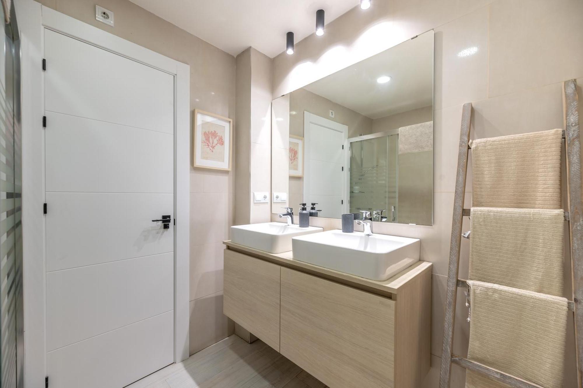 Victoria 16 Premium By Nagoa Homes Málaga Exterior foto