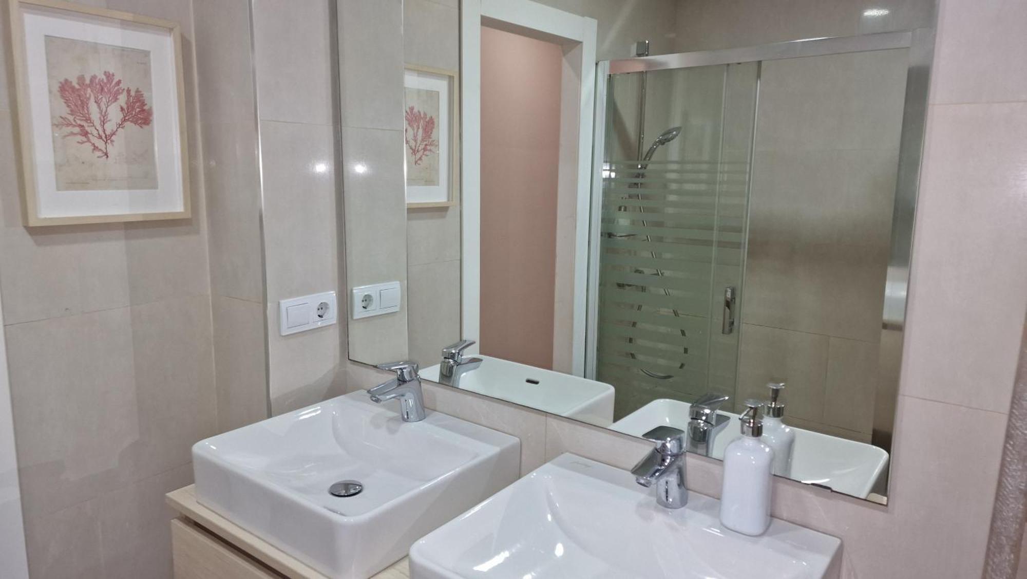 Victoria 16 Premium By Nagoa Homes Málaga Zimmer foto